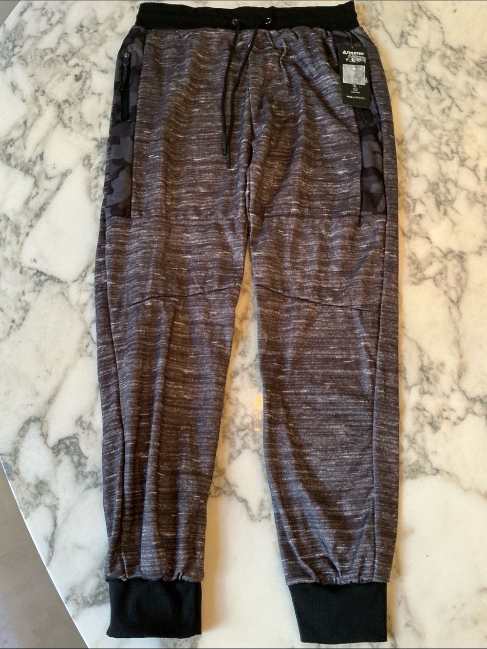NWT Charcoal Heathered Grey Athletex Men’s Active Jogger Camo Details Sz L